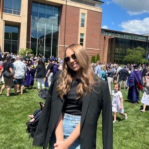 Meet your Posher, Gabby